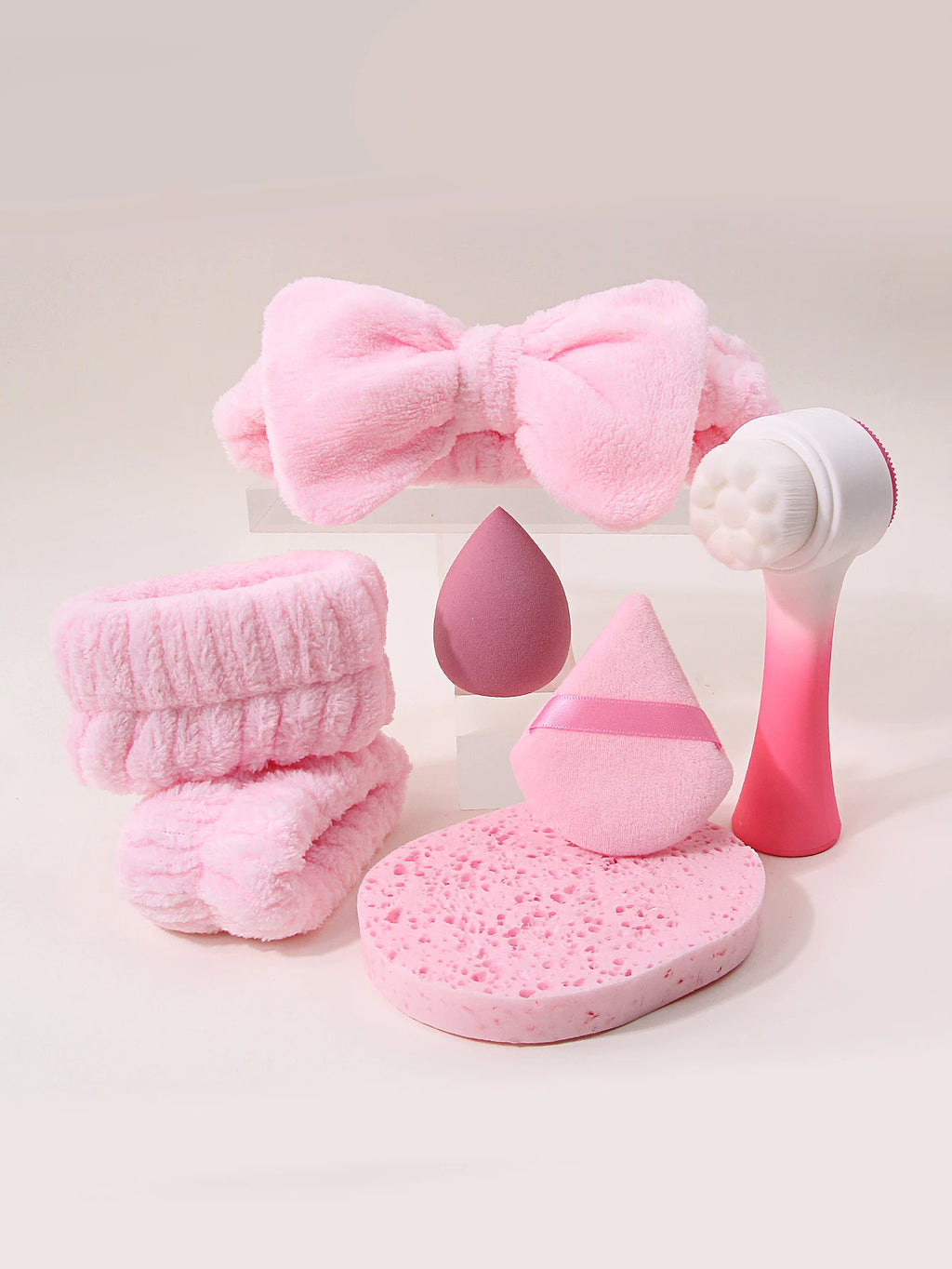 Skincare Spa Set, Facial Cleansing Brush, Bow Headband, Wristbands, Makeup Puff & Cleansing Sponge for Face Washing Makeup Appli — image 4