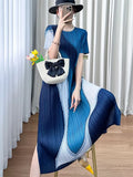 Womens Dresses Evening Dresses Summer Round Neck Color Matching Temperament Comfortable Dress Loose Design pleated loose dress — image 7