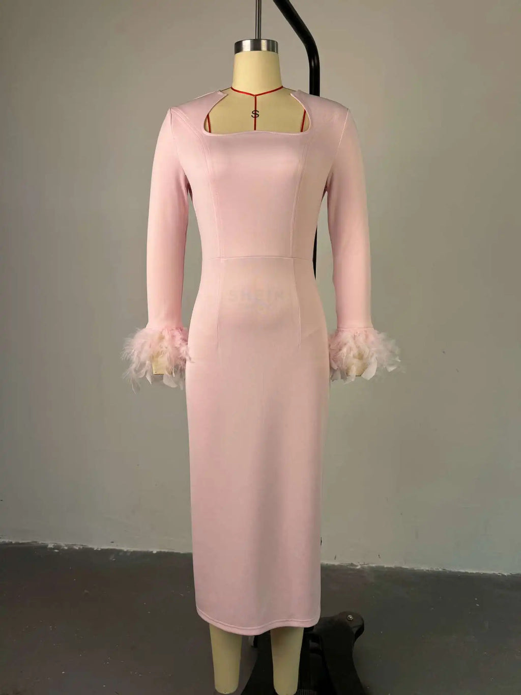Women's Clothing 2024 Autumn New Item Sweet and Fresh Square Neck Long Sleeved Feather Decoration High Waist Slimming Dress — image 12