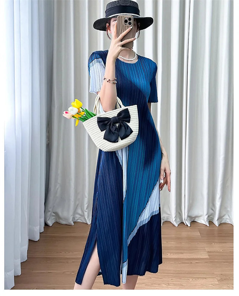 Womens Dresses Evening Dresses Summer Round Neck Color Matching Temperament Comfortable Dress Loose Design pleated loose dress — image 9