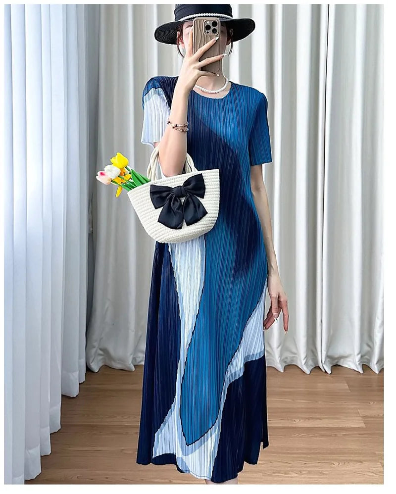 Womens Dresses Evening Dresses Summer Round Neck Color Matching Temperament Comfortable Dress Loose Design pleated loose dress — image 6