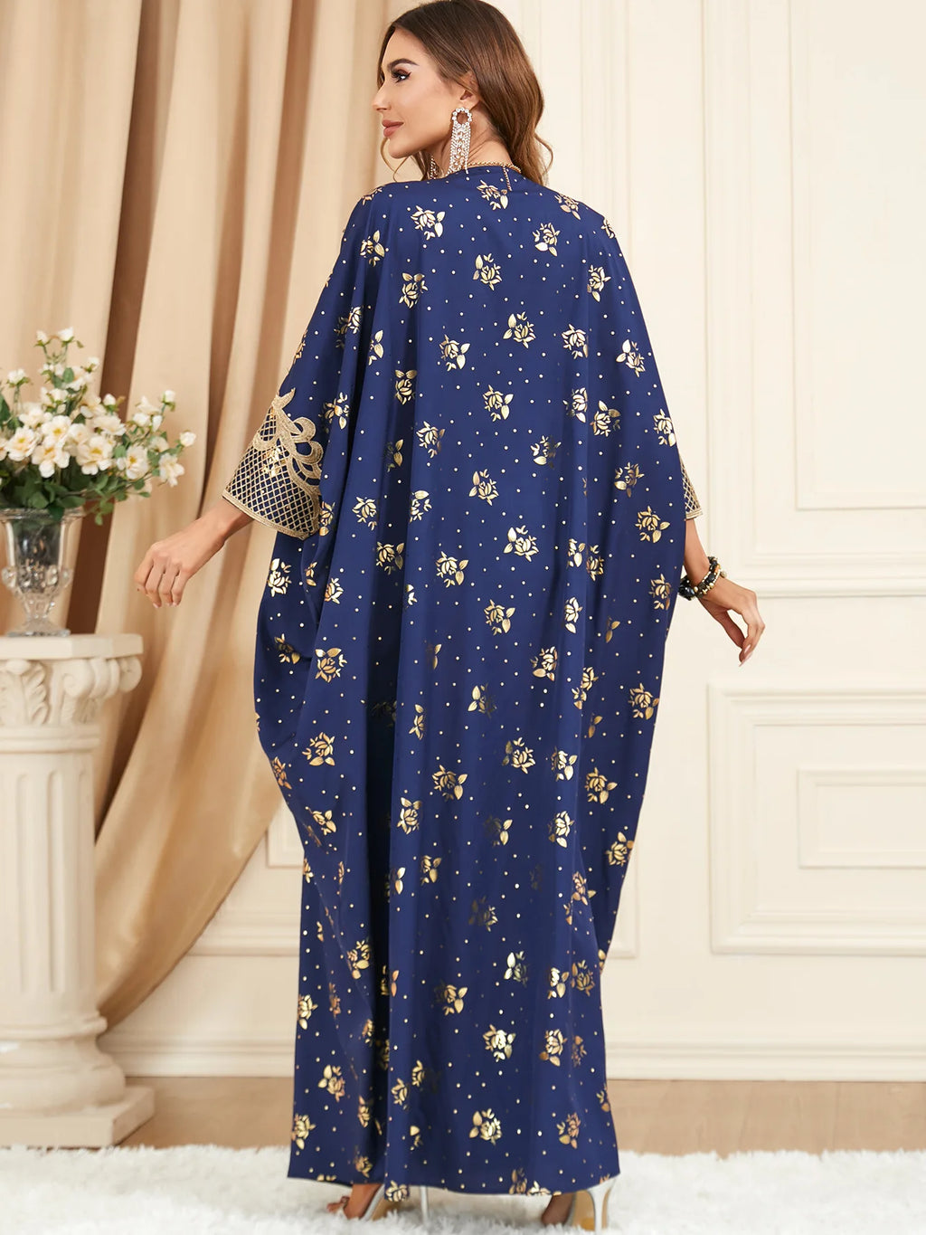 Muslim Dresses Women Elegant Long Robe Middle East Dubai Loose Abaya Bat Sleeve V-neck Tassel Evening Dress Femme Party Vestidos — image 19