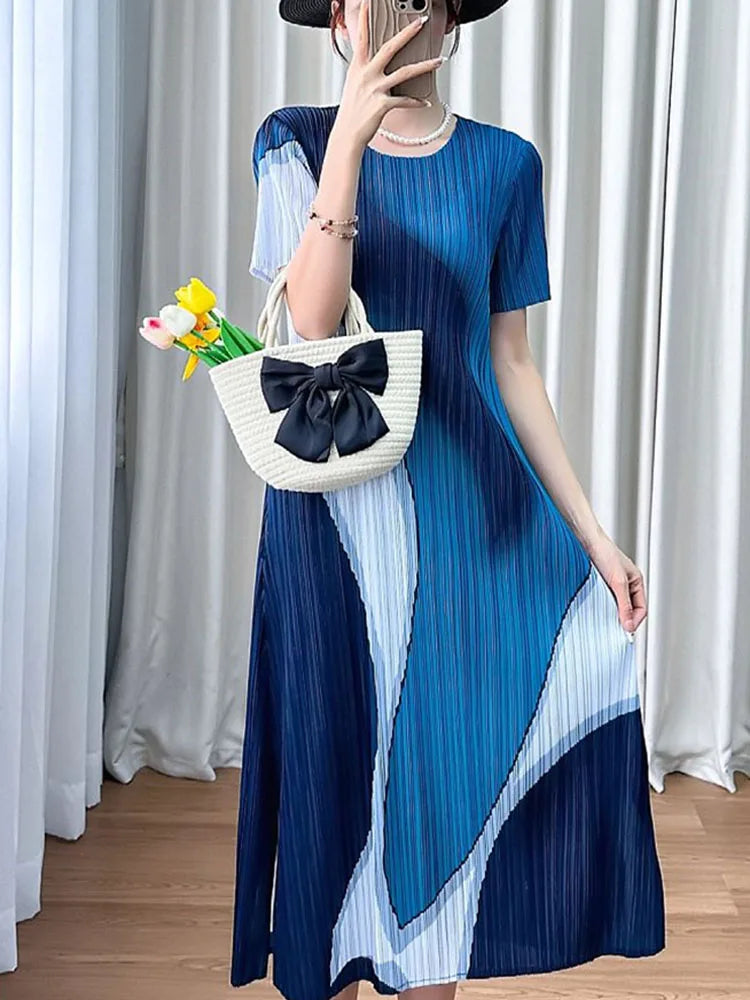Womens Dresses Evening Dresses Summer Round Neck Color Matching Temperament Comfortable Dress Loose Design pleated loose dress — image 10