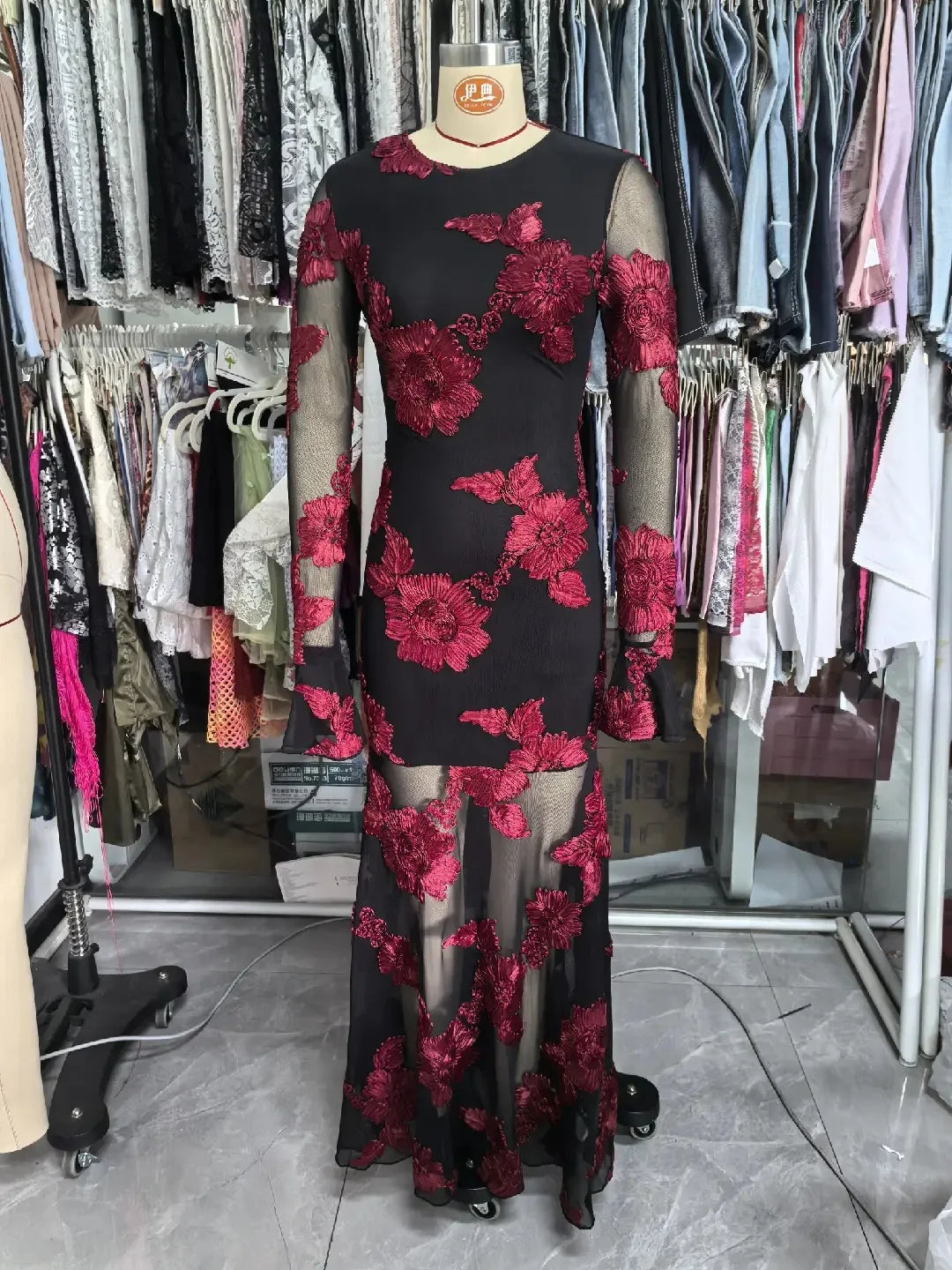 Elegant Dress Dress for Women 2025 Spring Collection Waist V-neck Jacquard Embroidered Dress — image 8